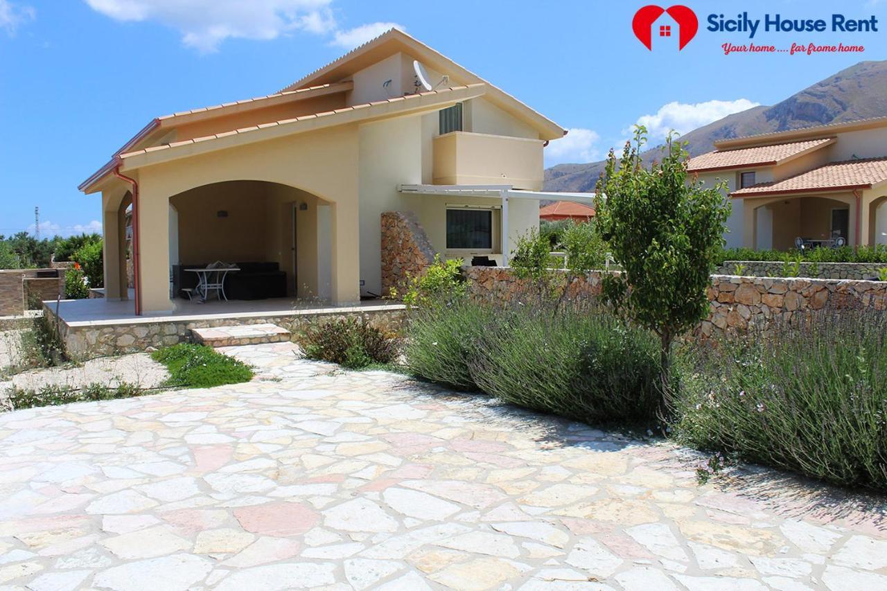Borgo Aranci - Appartamento In Villa Garofalo - 15B Кастелламмаре-дель-Голфо Экстерьер фото